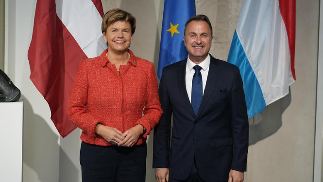 Ārlietu ministre Baiba Braže un premjerministra vietnieks, ārlietu un ārējās tirdzniecības ministrs, attīstības sadarbības un humānās palīdzības ministrs Ksavjērs Betels