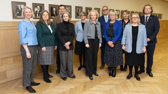 Latvijas un Igaunijas politisko konsultāciju dalībnieku kopbilde