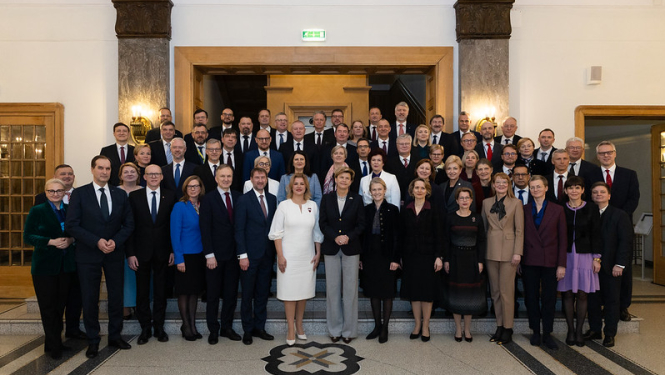 Latvijas vēstnieku sanāksmes dalībnieku kopbilde