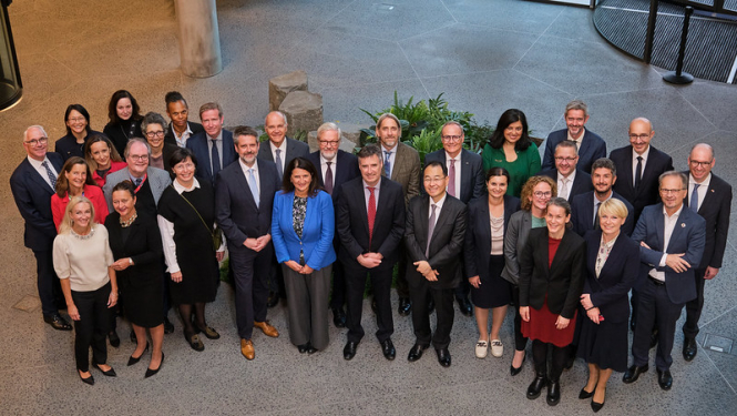 Sanāksmes dalībnieku kopbilde