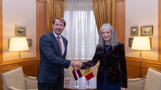 Andžejs Viļumsons un Elisenda Vives Balmaña