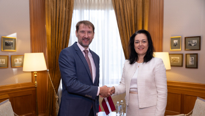 Andžejs Viļumsons un Mihaela Mocanu