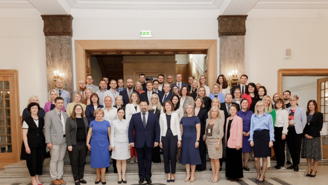 Ārlietu ministrijā uz mācībām pulcējas Latvijas konsulārās amatpersonas