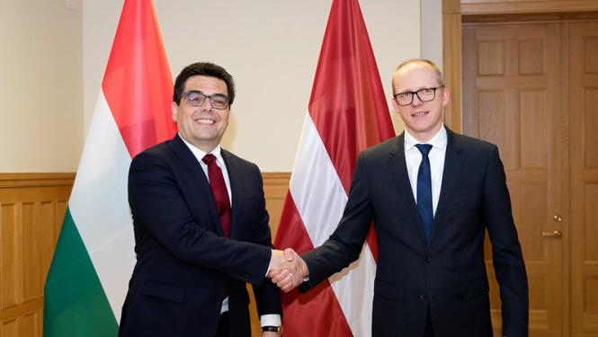 Barna Pál Zsigmond un Andris Pelšs