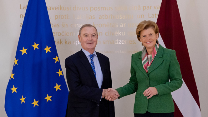 Deivids O'Salivans un Baiba Braže spiež roku