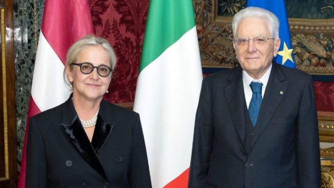 Elita Gavele un Sergio Mattarella