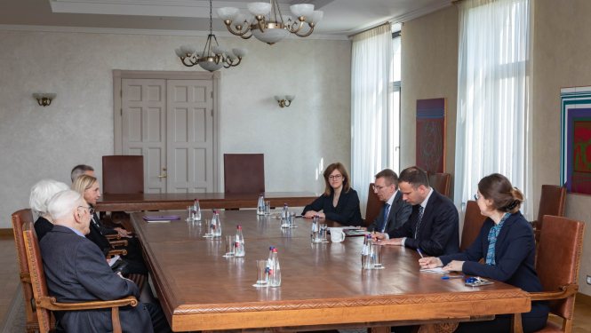 Ārlietu ministrs ar Latvijas Okupācijas muzeja pārstāvjiem pārrunā Latvijas vēstures pētniecības jautājumus
