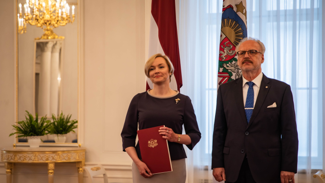 Valsts prezidents pasniedz akreditācijas vēstuli Latvijas vēstniecei Austrijā Gunai Japiņai