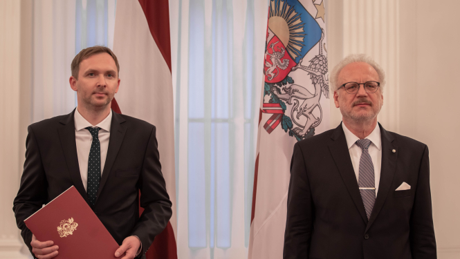 Akreditācijas vēstuli saņem nākamais Latvijas vēstnieks Uzbekistānā Reinis Trokša