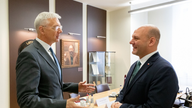 Ārlietu ministrs Krišjānis Kariņš tiekas ar Polijas ārlietu ministru Šimonu Šinkovski vel Senku (Szymon Szynkowski vel Sęk)