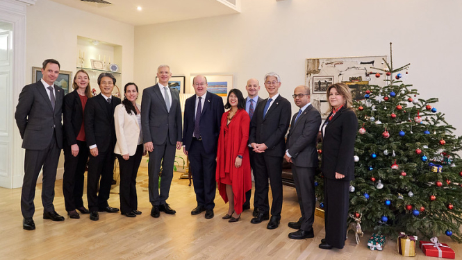 Ārlietu ministrs Krišjānis Kariņš vizītē Lielbritānijas vēstniecībā