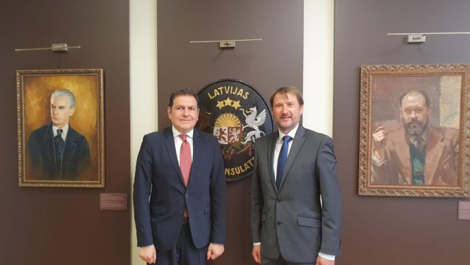 Latvija un Armēnija apspriež divpusējās attiecības un starptautiskās aktualitātes