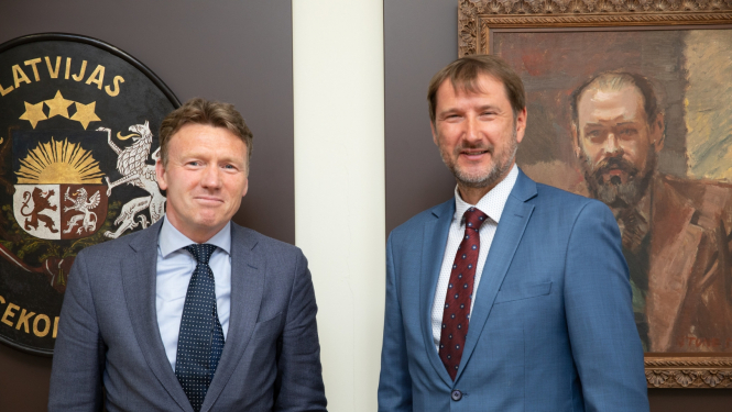 Latvija un Nīderlande politiskajās konsultācijās uzsver nemainīgu atbalstu Ukrainai