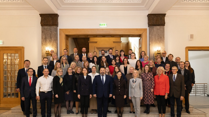 Latvijas konsulārās amatpersonas