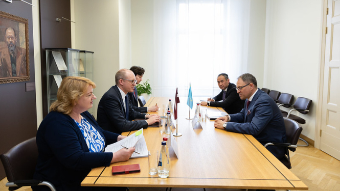 Latvijas un Kazahstānas delegāciju tikšanās