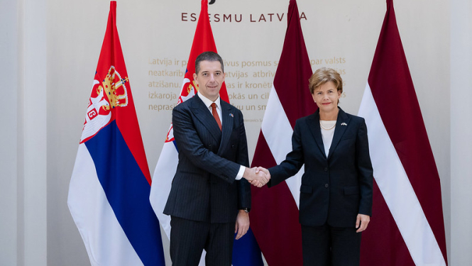 Baiba Braže spiež roku Marko Džuričam