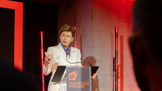 Ministre saka uzrunu