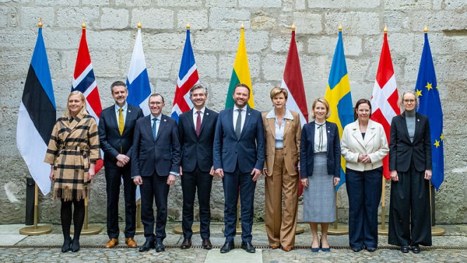 Sanāksmes dalībnieku kopbilde