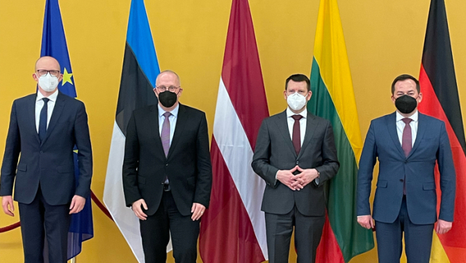 Ārlietu ministrijas valsts sekretārs Berlīnē uzsver Vācijas nozīmi Eiropas drošības un vienotības stiprināšanā