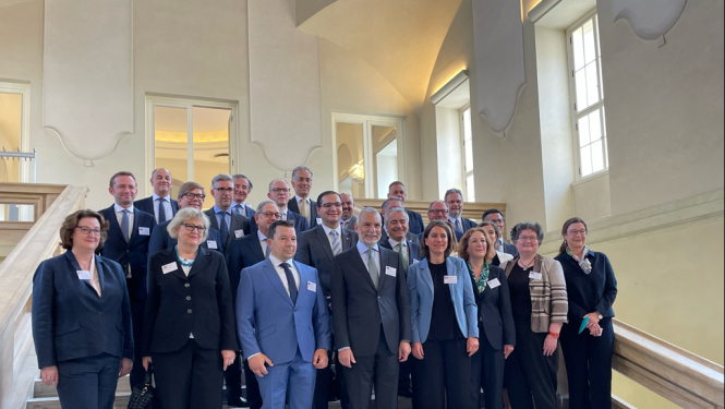 Ārlietu ministriju valsts sekretāri pārrunā aktuālo ārpolitikā un uzsver kolektīvā atbalsta Ukrainai nozīmi 