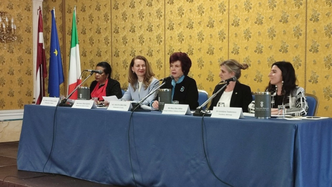 Solvita Āboltiņa piedalās diskusijā par ANO DP Rezolūciju Nr. 1325