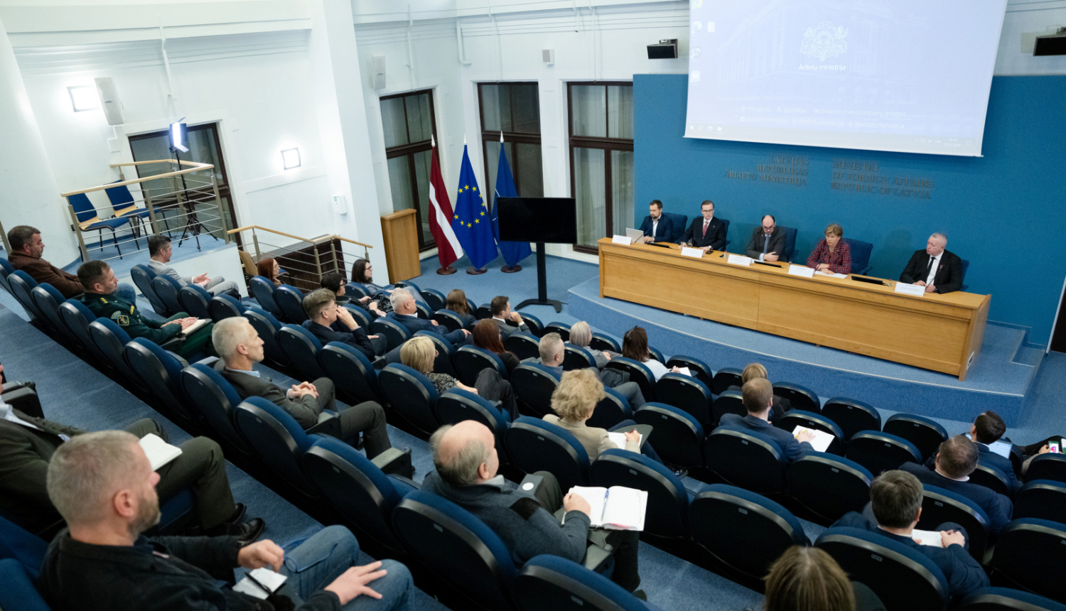 Ārlietu ministre Baiba Braže piedalās Sankciju koordinācijas padomes sēdē