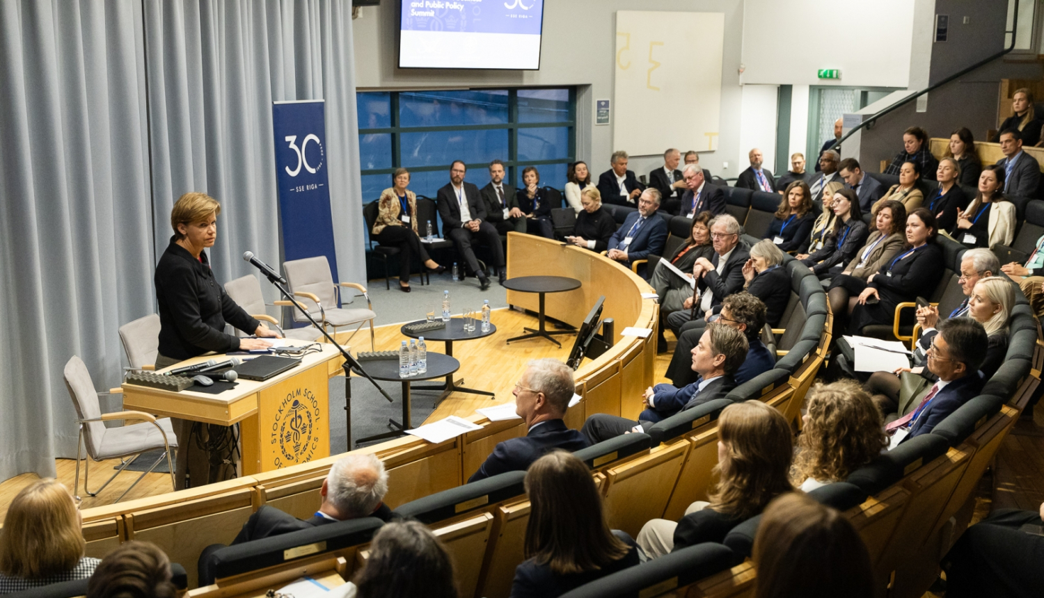 Ārlietu ministre Baiba Braže Zviedru Ekonomikas augstskolā. 2024. gada 14. novembrī