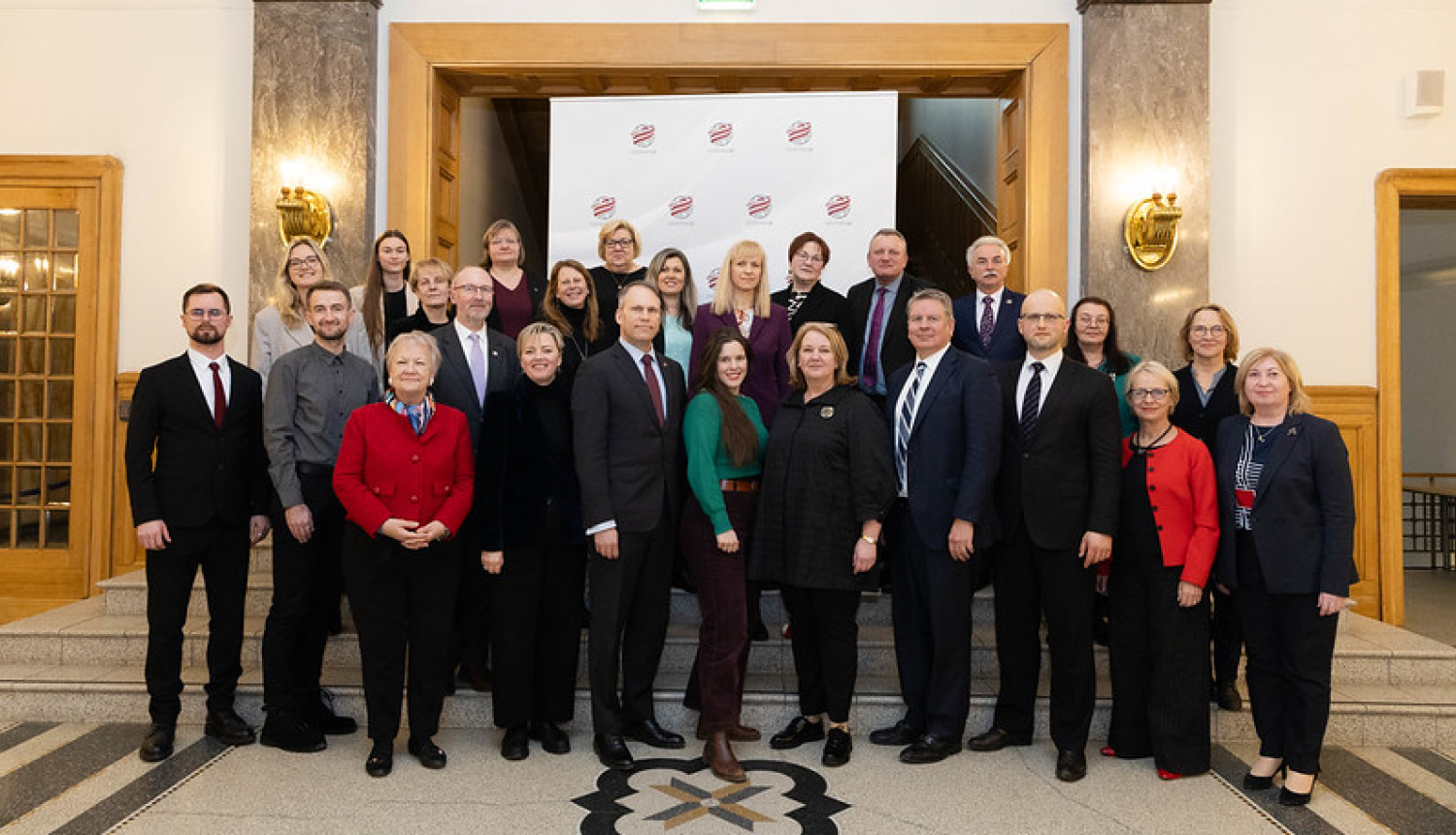 Dalībnieku kopbilde