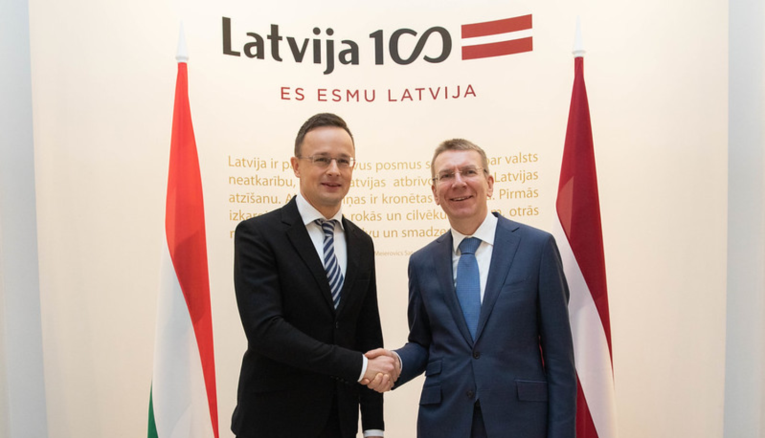 Edgars Rinkēvičs Latvijā uzņem Ungārijas ārlietu un tirdzniecības lietu ministru Pēteru Sījārto