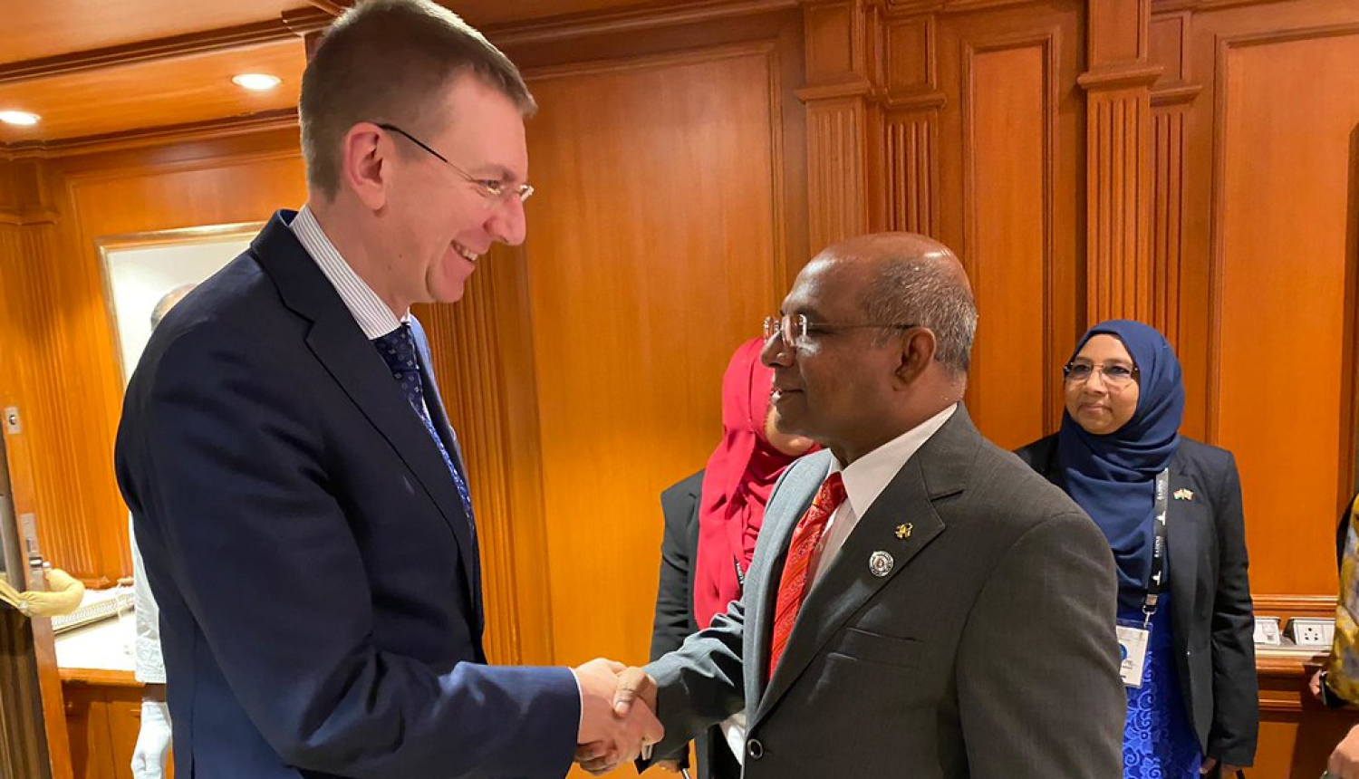 The Foreign Ministers of Latvia and the Maldives discuss opportunities for practical cooperation