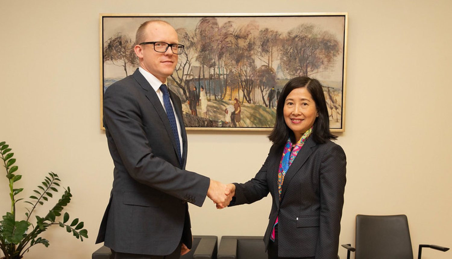 Ambassador of Vietnam arrives on a farewell visit