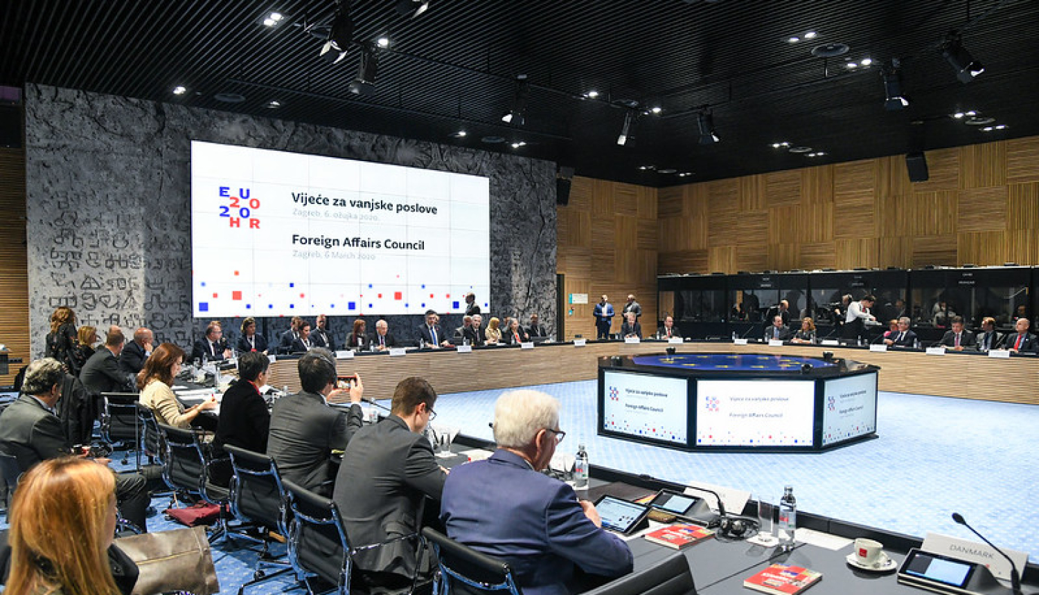 Эдгарс Ринкевичс подчеркнул значение единой и общей политики ЕС по противостоянию России