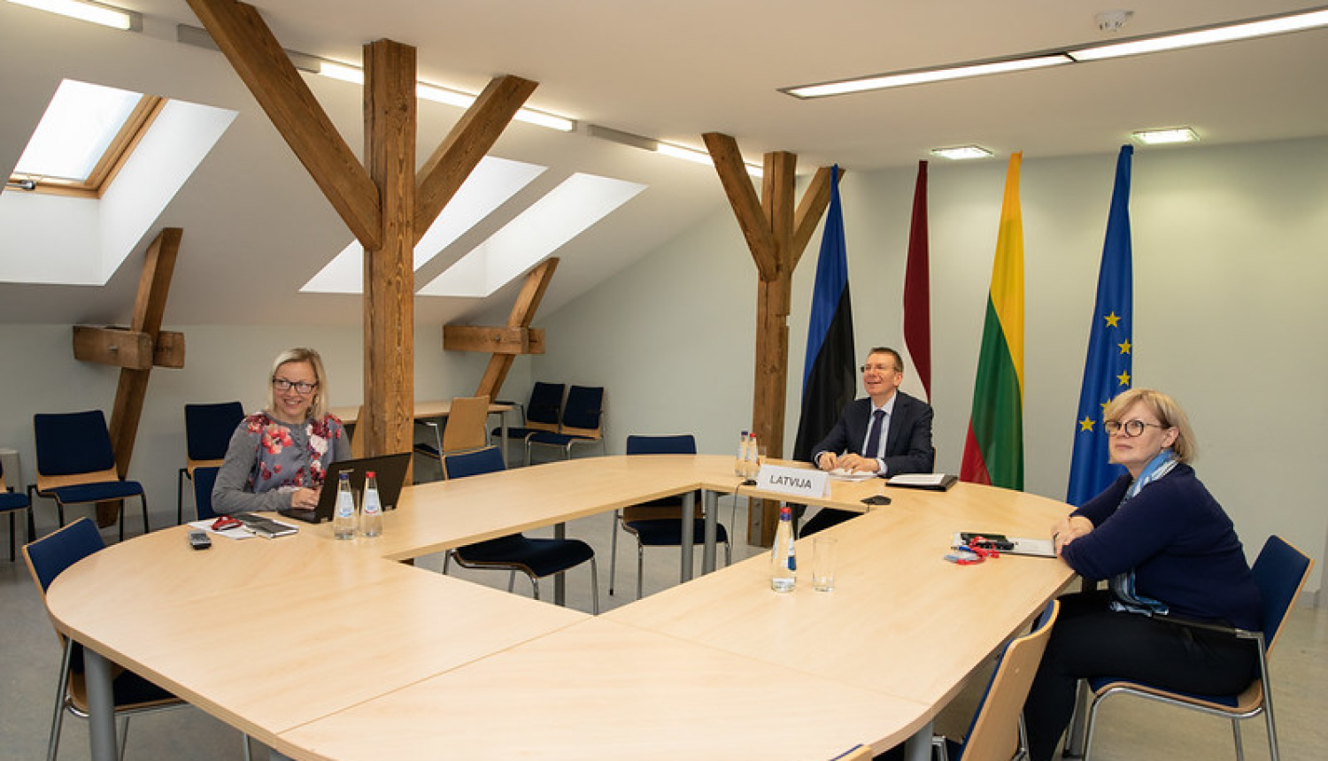 Baltijas valstu ārlietu ministri vienojas koordinēt Covid-19 ierobežojumu atcelšanu uz Baltijas valstu iekšējām robežām