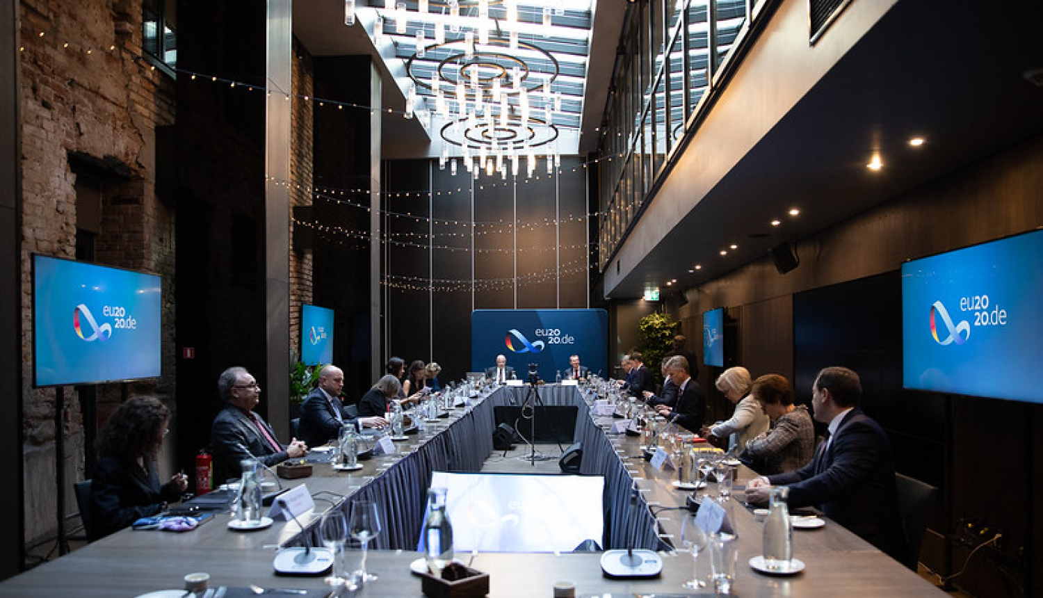 Ārlietu ministrs Edgars Rinkēvičs ar ES un kandidātvalstu vēstniekiem pārrunā ES aktualitātes