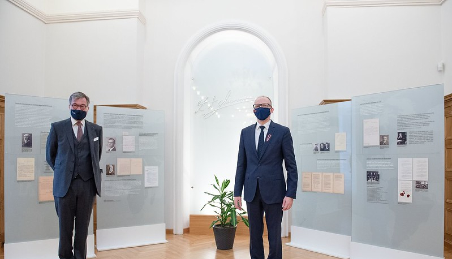 Valsts sekretārs akreditācijas vizītē pieņem jauno Vācijas vēstnieku Latvijā