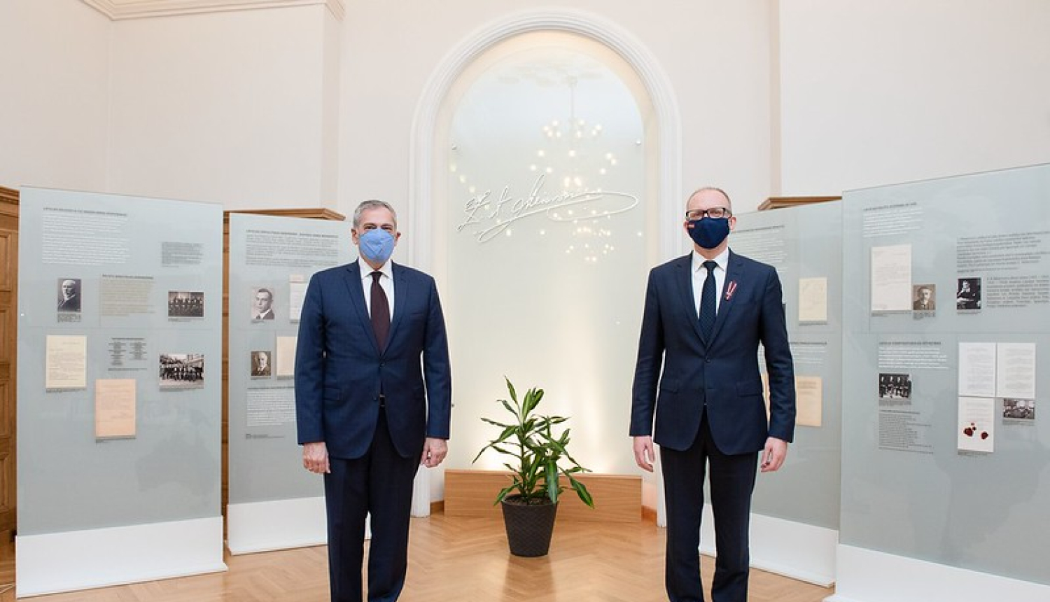 Valsts sekretārs akreditācijas vizītē pieņem jauno Grieķijas vēstnieku Latvijā