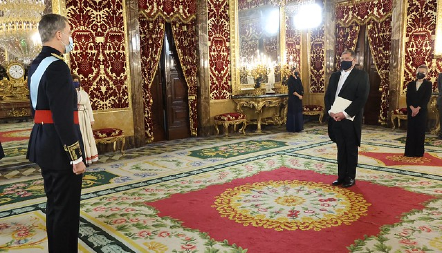 Vēstnieks Māris Klišāns iesniedz akreditācijas vēstuli Spānijas karalim Felipem VI