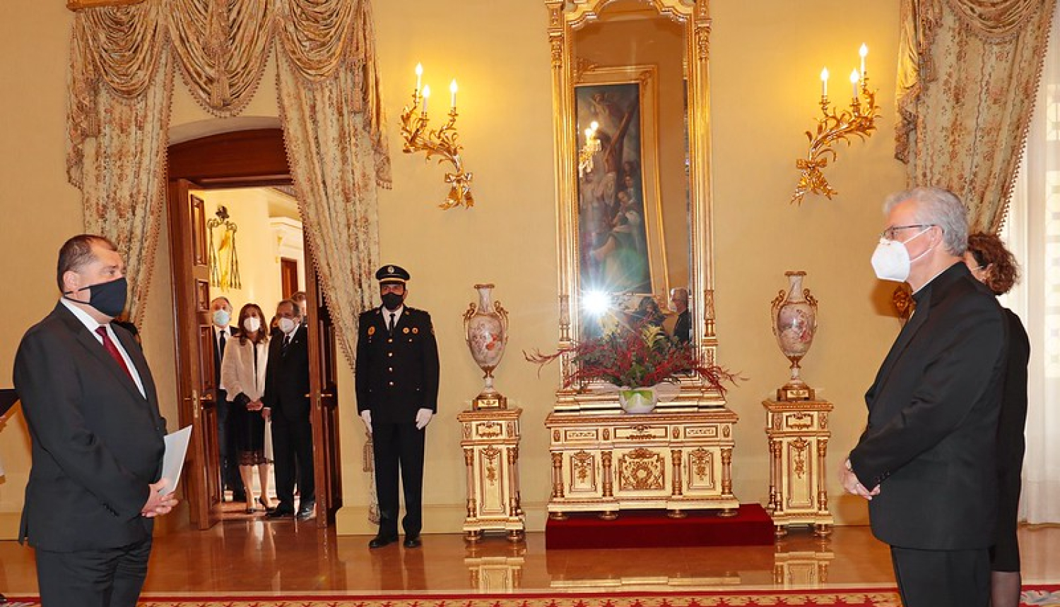 Vēstnieks Māris Klišāns iesniedz akreditācijas vēstuli Andoras līdzprincim