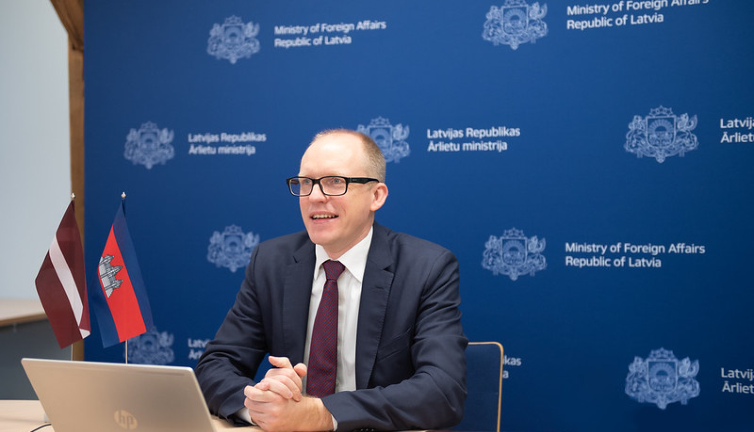 Valsts sekretārs ar jauno Kambodžas vēstnieku pārrunā sadarbības iespējas