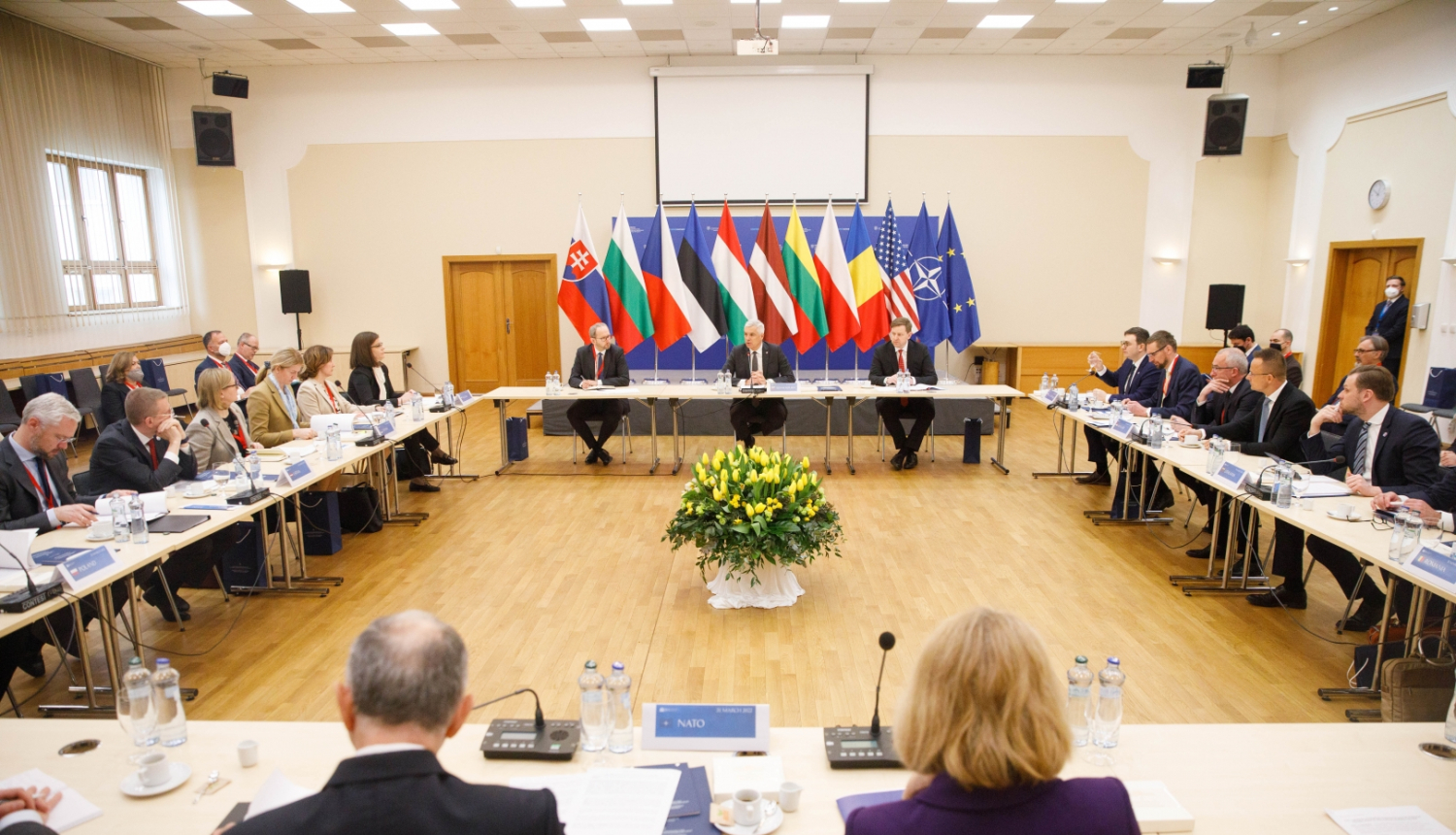 Ārlietu ministrs Bukarestes devītnieka sanāksmē uzsver NATO kolektīvās aizsardzības nozīmi