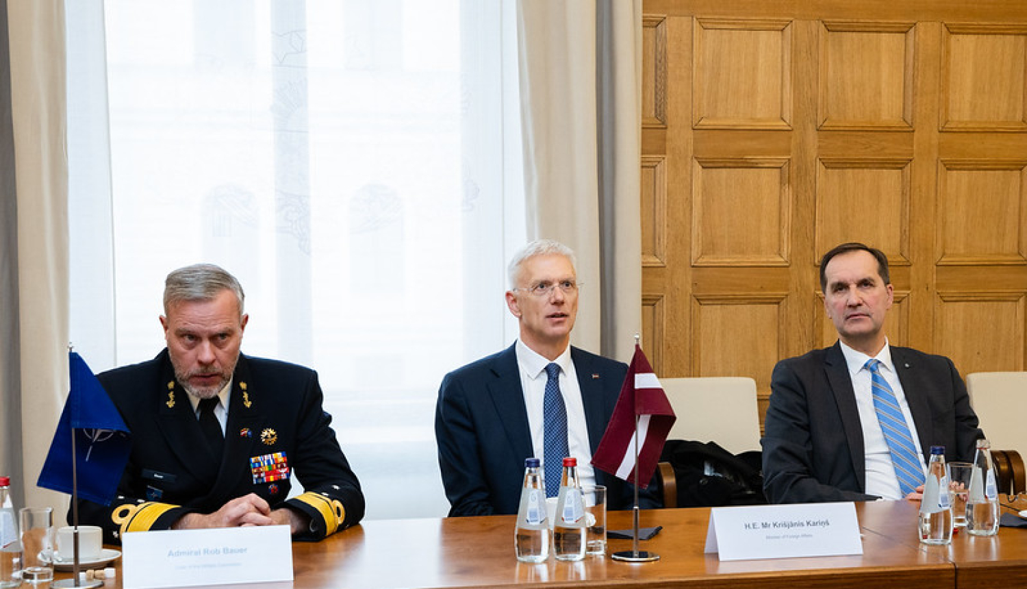 B.Bauer, K.Kariņš un M.Riekstiņš