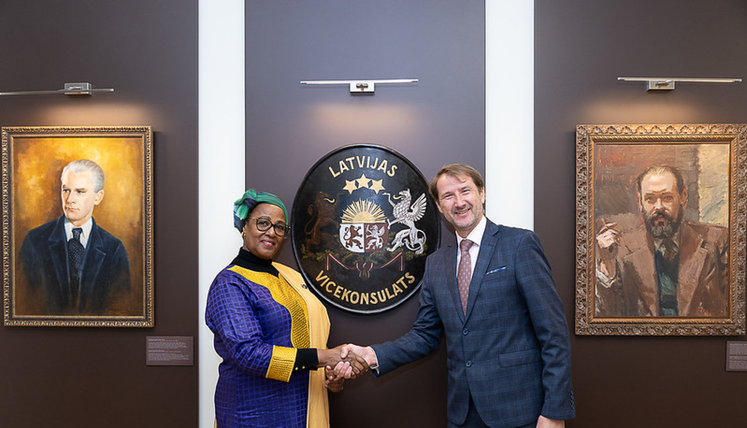 Valsts sekretārs tiekas ar Ugandas vēstnieci akreditācijas vizītē. 05.11.2024.