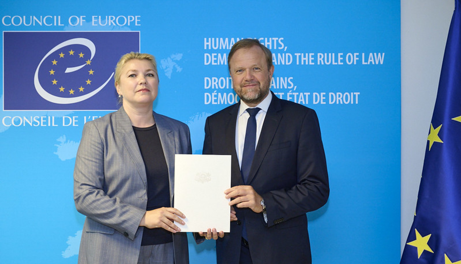 Agnese Vilde parakstīja ECT un pamatbrīvību aizsardzības konvencijas 16.protokolu