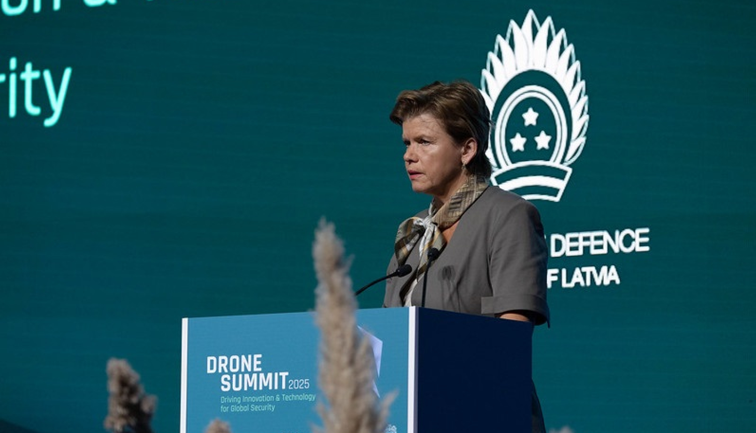 Ārlietu ministre Baiba Braže piedalās starptautiska līmeņa samitā “Dronu samits 2025”