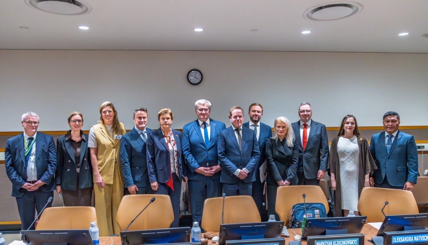 Sanāksmes dalībnieku kopbilde