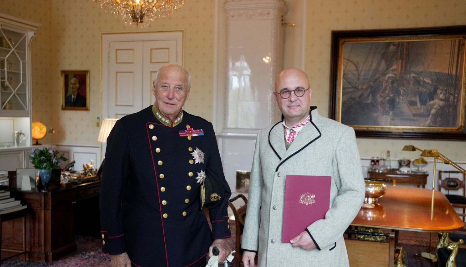 Vēstnieks Dāvis Daudzvārdis iesniedz akreditācijas vēstuli Norvēģijas karalim Haraldam V