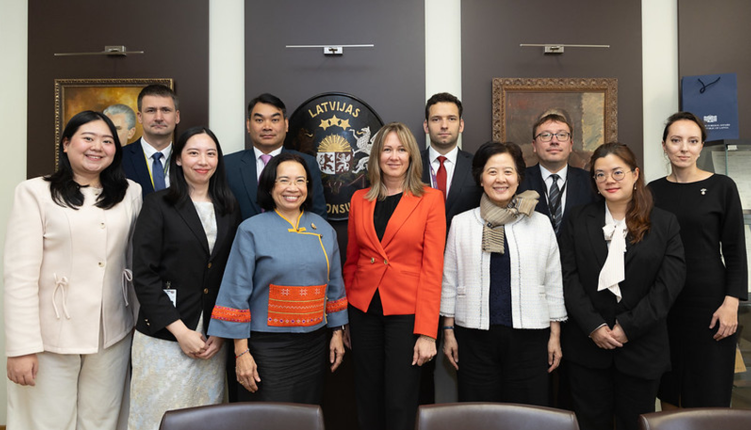 Sanāksmes dalībnieku kopbilde