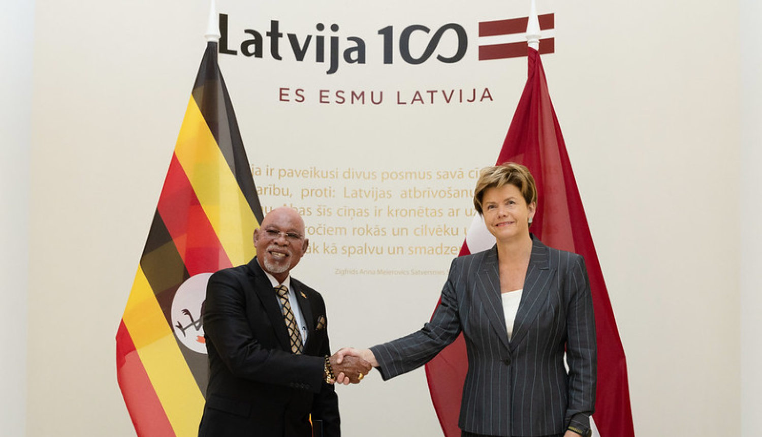 Odongo Jeje Abubakha un Baiba Braže