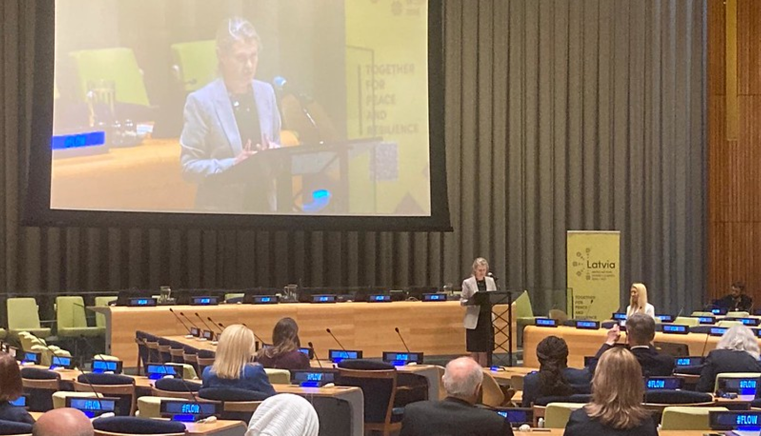 Sanita Pavļuta-Deslandes uzrunā ANO dalībvalstu diplomātus