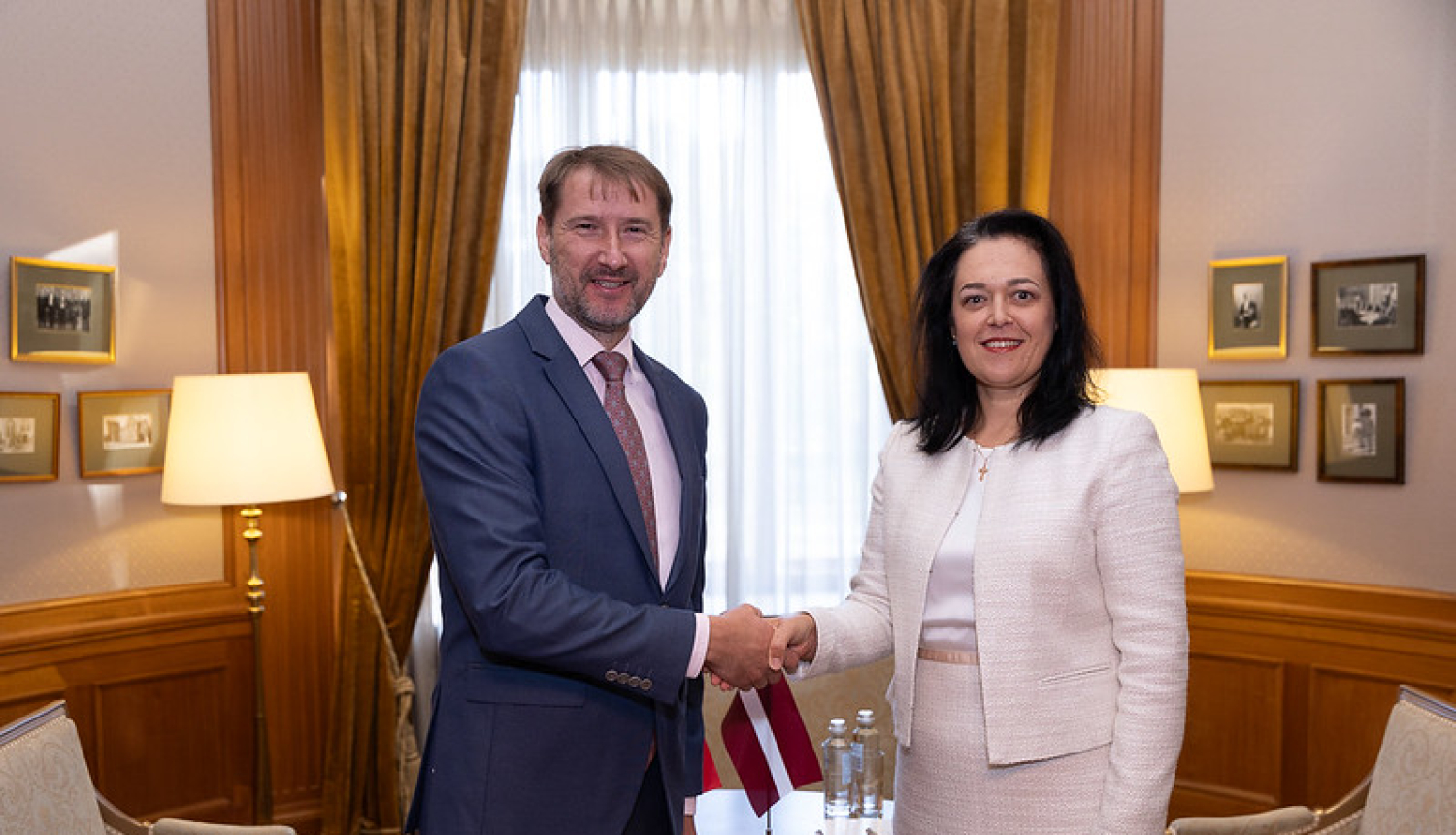 Andžejs Viļumsons un Mihaela Mocanu